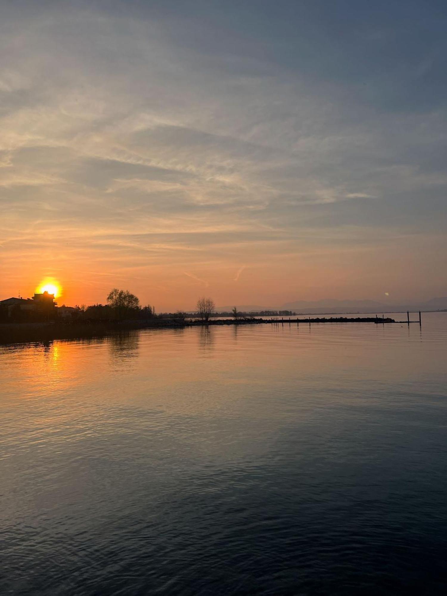 Prima Luce Peschiera del Garda Exterior foto